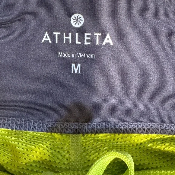 Athleta High waisted Runaround Skort M - Picture 4 of 7
